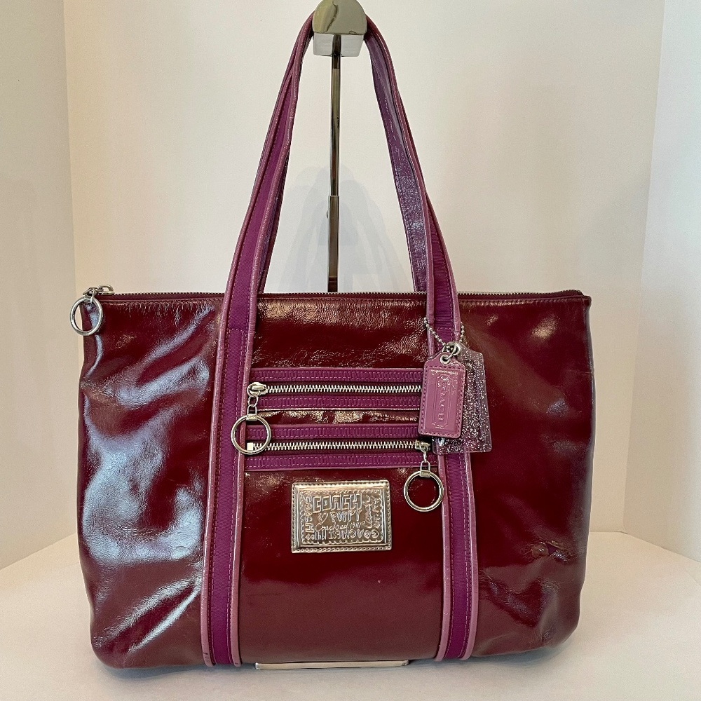 Coach Poppy Patent Leather Op Art Glam Tote Purple/Burgundy Hand Bag